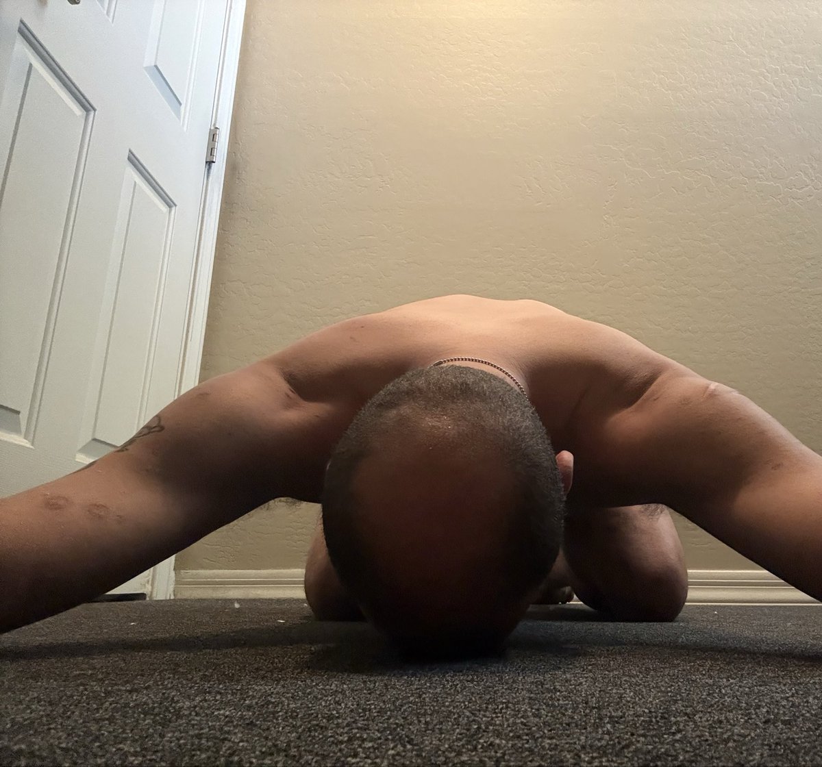Trogeno0ae's tweet photo. Sinday mornings are worshing my π²π½π΅π @mexicacashmastr. You #cashslave kneels to you its superior #CashMaster #findom is our way of like thank you for every #PapiTribute day π²π½π΅ππππ½ββοΈπ§ππ½ββοΈ #cashcunt #cashslave #walletdrain #CashVerga need to worship and ki$$ those massive π²π½πͺπΌ https://t.co/LE1UprMoD6