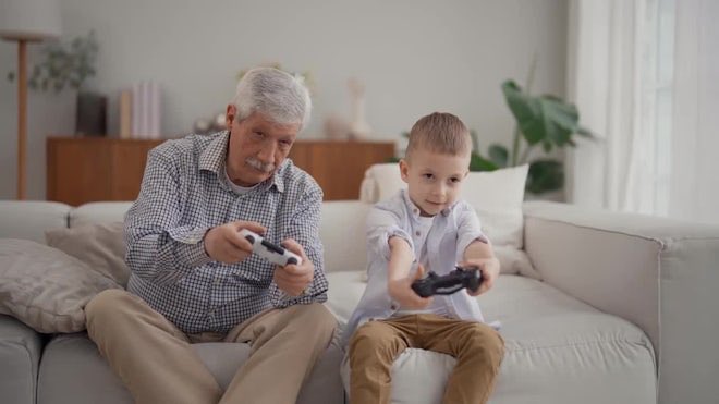 Dirty_Worka's tweet photo. A lot of youngsters 💩 on GTAVI, but that's what happens when you drop a game every 15 years. A whole generation doesnt know and love R* the way the old heads do. They will tho. For gen alpha &amp; late z, they are about to fall in love the way x and milenials did &amp; it's beautiful 😌 https://t.co/dzhr3rMurv
