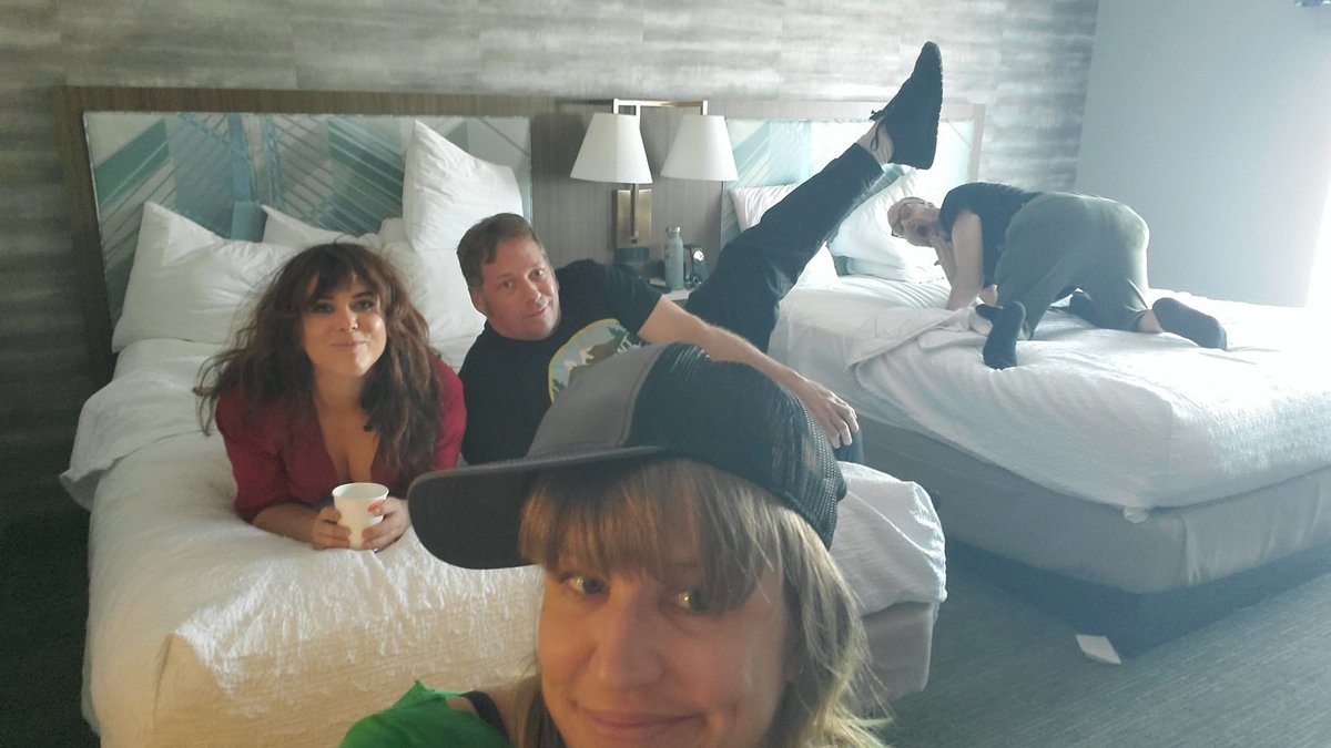 conanneutron's tweet photo. Thanks so much THCC and Easthampton what a lovely time! Tonight is last show of east coast tour with Miracle Blood, Dwelly and the Freqs at the Middle East. Scroll through the carousel for BTS content! 😲#neutronfriends 
(Most live pics by Kt!) https://t.co/cZSe9JMJ1Z