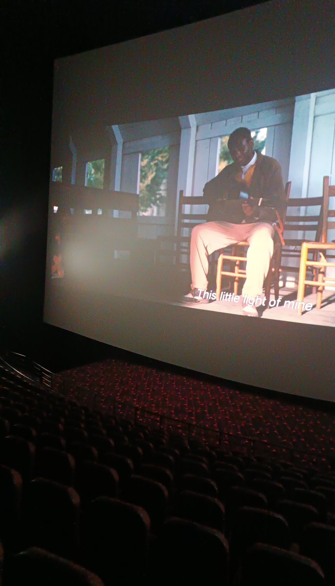 literallykk_'s tweet photo. @Yank_Prometheus @kdcloudy Bro, my tweet is a reply to your troll about AAA LED screen, inkedo IMAX theatre enduku laagadam?. Prasads lo I like screen 3 and 4, but not 6. Black bars okate kadu, PCX picture clarity (image 3) kuda bokke compared to AAA LED (image 2), PCX sound is same as any other atmos https://t.co/Cig8YHGgfL