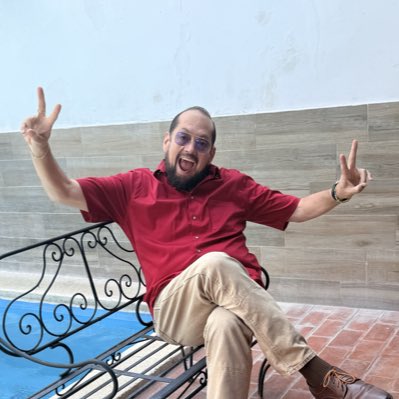 gcinta99's tweet photo. #NuevaFotoDePerfil https://t.co/YlPAEaU5Pw