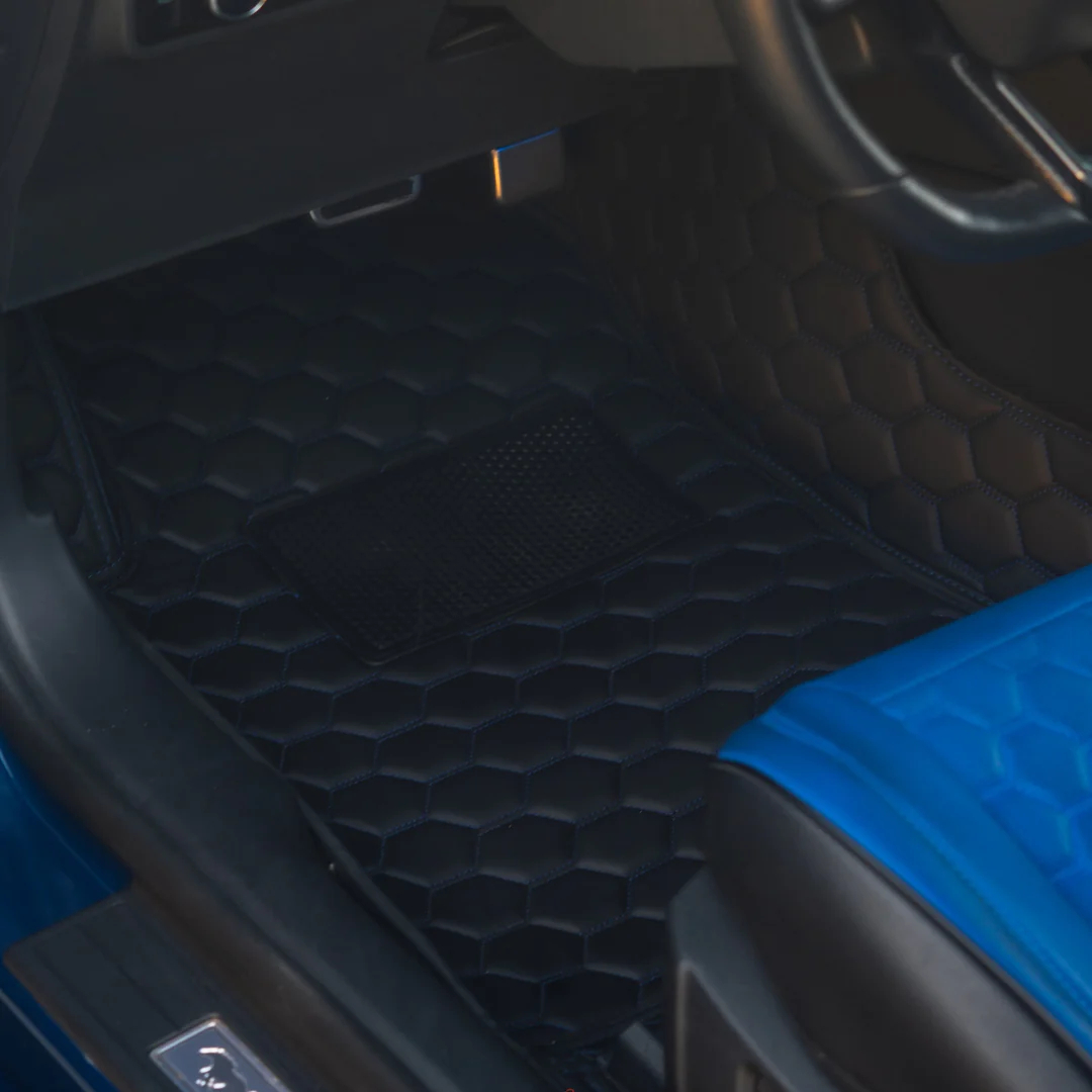 KustomInterior's tweet photo. Built for power. Styled to stand out. ๐ฅ๐ค @ntb.rides
#kustom_interior #SeatCovers #FordMustang #MustangGT #CustomInterior https://t.co/Ej4umTRy5t