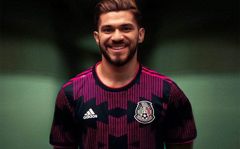 LostAndDamned28's tweet photo. El wey más enfermo que conoces llegando con esta madre al Azteca: https://t.co/fyo6iMqTEY