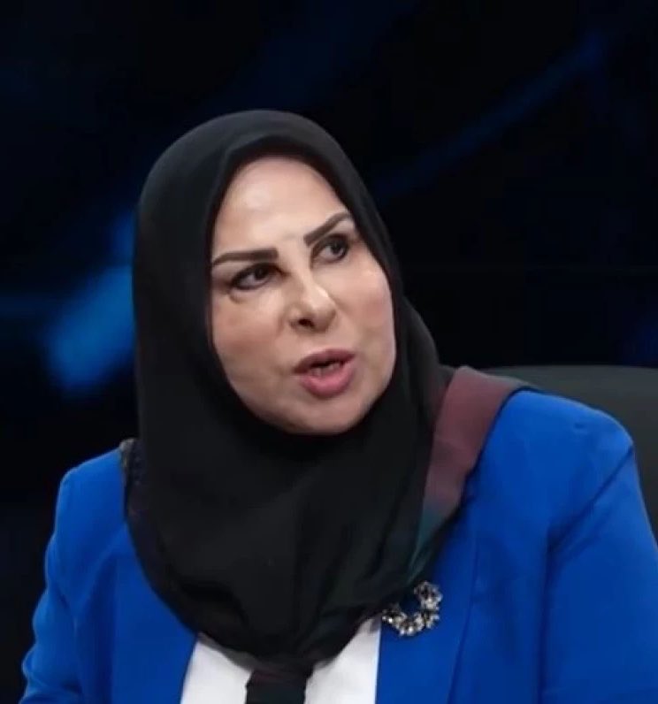 EdwardOfIran5's tweet photo. #فوری 🚨🚨🚨
پلیس عراق پس از دستگیری عالیه نصیف سیاستمدار و طرفدار جمهوری اسلامی در عراق، عکسی از منزل او و میلیونها دلار پول دریافتی وی از جمهوری اسلامی منتشر کرده! https://t.co/kObWh4qQxp