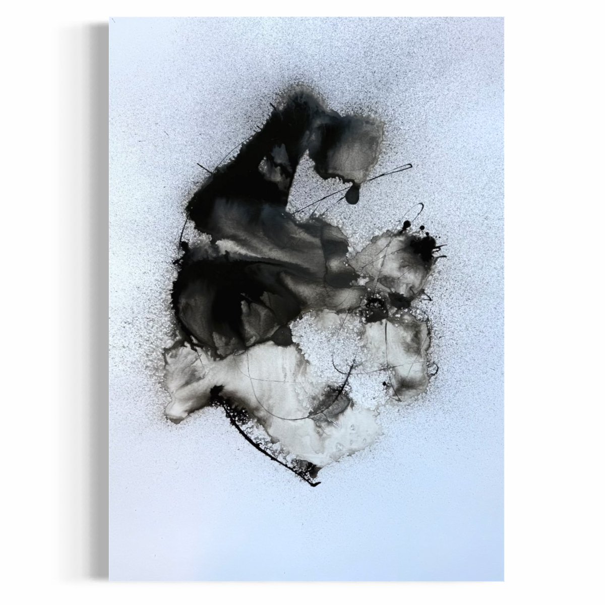 videogeist's tweet photo. Painting on Paper Series
Reduction to the essential.
Untitled
2025
Ink on Paper
60 × 42 cm
Original artwork
#philippgeist #videogeist #paintingonpaper #inkonpaper #worksonpaper #contemporaryart #abstractart #monochrome #blackink #minimalart #contemporarypainting #artiststudio https://t.co/KjB9OkMItb