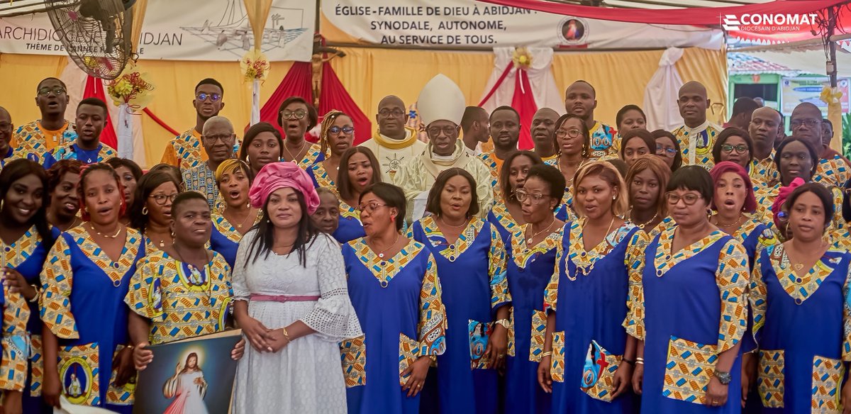 EDAbidjan's tweet photo. Marchons Ensemble se poursuit !
Les 11 et 12 avril 2026 Son Eminence Dogbo Ignace Cardinal BESSI a visité la paroisse Divine Miséricorde des II Plateaux, rencontrant autorités traditionnelles, conseils paroissiaux et communauté musulmane.
#EDA #MarchonsEnsemble #VisitePastorale https://t.co/hfVqv81L1f