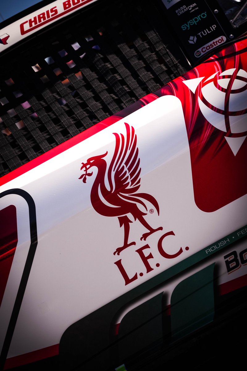 LFCUSA's tweet photo. Best of luck today, @RFKracing 👊🔴 https://t.co/Wr22cGH3KQ