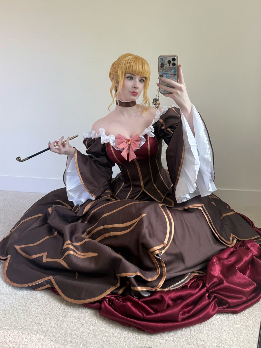 todopokie's tweet photo. beatrice from umineko https://t.co/Co2TTryXkv