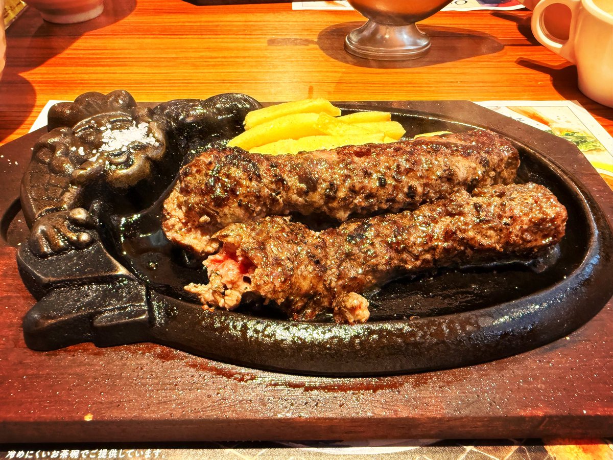 a_ino's tweet photo. そういえば、この前ブロンコビリー行った時にたまたまつぶれない店の収録してたのですが、その放送が昨日やってたっぽい🎥 https://t.co/KFeOYxtTpK