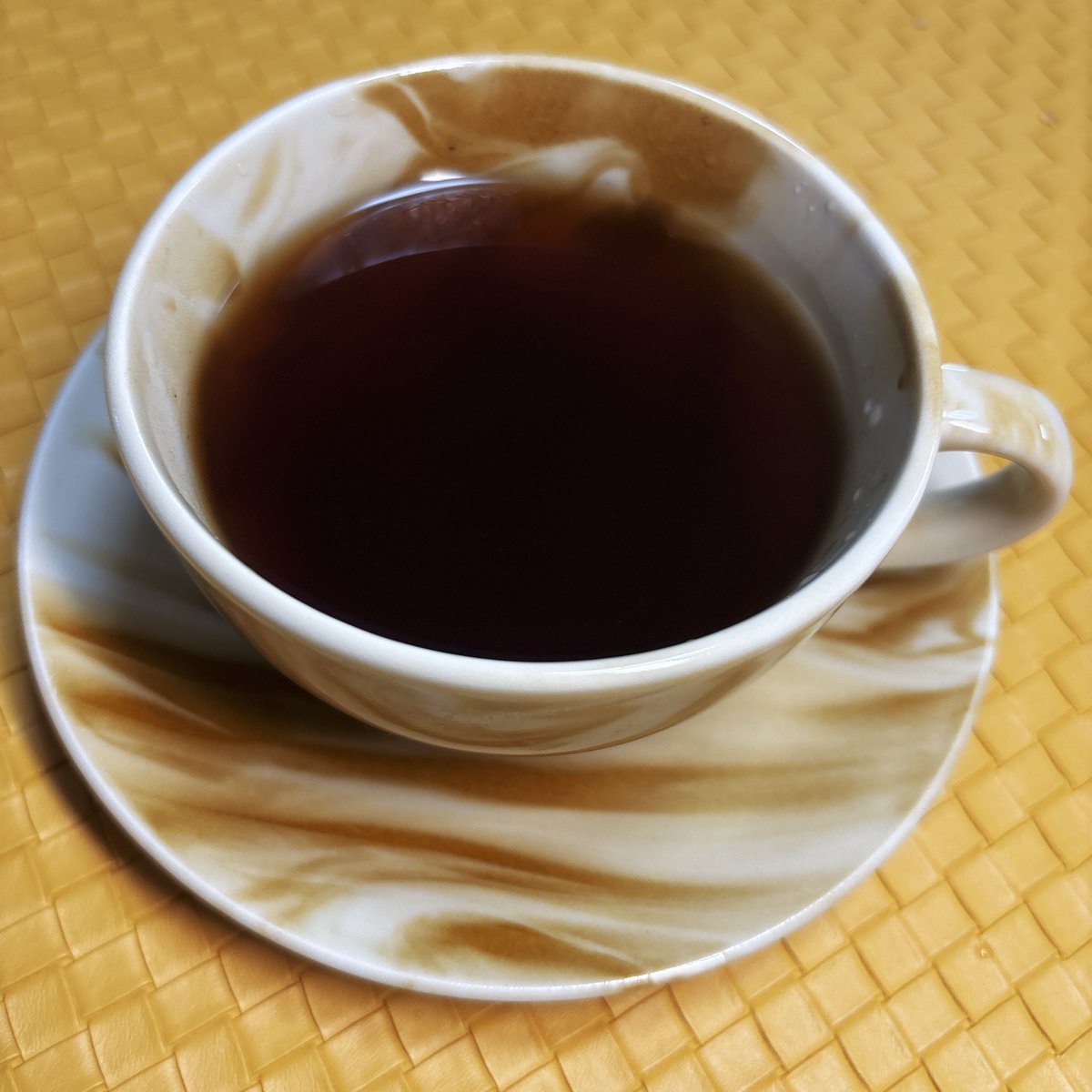 _michi_19's tweet photo. おはようございます。
さぁ今日もがんばろ！
#朝活書写
#コーヒー https://t.co/HcDKUqB43x