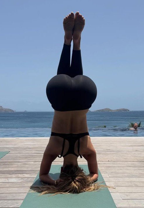 yourownertate's tweet photo. So many triggers for u beta https://t.co/PMbtDlKTv6