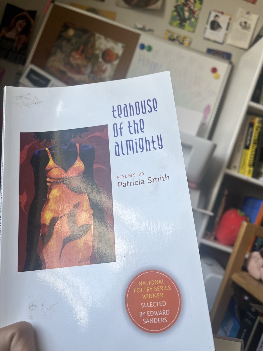 FridaNicoleArt's tweet photo. Sunday reading:
"Teahouse of the Almighty" by @pswordwoman whom I had the incredible privilege of hearing read while I was an undergrad @unr_english
@fridareadsgoodbooks
for more amazing reads!
#poetry #bookstagram #readingrecs https://t.co/NhHuQh37K8