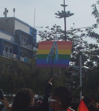 Labolsa_xd's tweet photo. @Onnie_isa_fluid no hay problema onnie deidad, mire lo q vi en el pride ayer https://t.co/JWiZMS373k