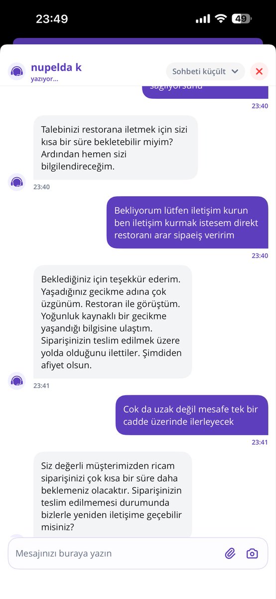 batucardi's tweet photo. Ben sizi rezil bir firma sanıyordum ama siz çok rezil bir firmaymışsınız. Müşteri temsilcisi hem yalan/yanlış bilgi veriyor hemde suratıma kapatıyor. Normalde asla takılmayacağım bir konu ama para verip hizmet aldığım bir konuda resmen beni aptal yerine koyup dalga geçiyorsunuz.

@getir