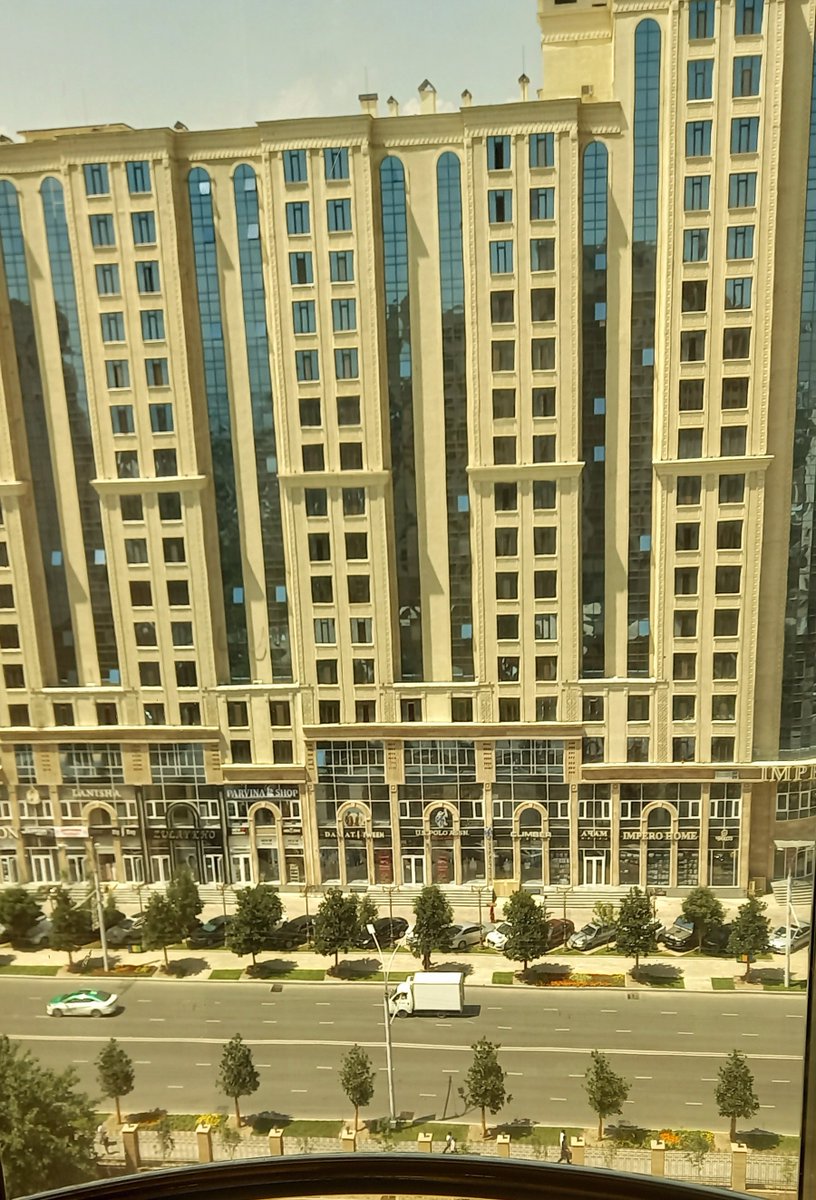 AzodaHo's tweet photo. Dushanbe is a very beautiful city, and the appearance of its houses is also very beautiful. 25.06.2026 https://t.co/SUUGxVUkzh