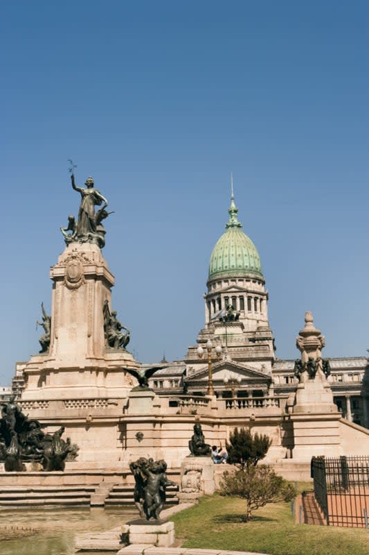 sunset_escapes's tweet photo. 🇦🇷✨ Discover the captivating charm of Buenos Aires, Argentina! Wander through the vibrant streets filled with stunning architecture, and a rich tapestry of art. 
 Contact me today to book your adventure and immerse yourself in the culture and beauty of Argentina! 📞 https://t.co/c85vOLwQq9
