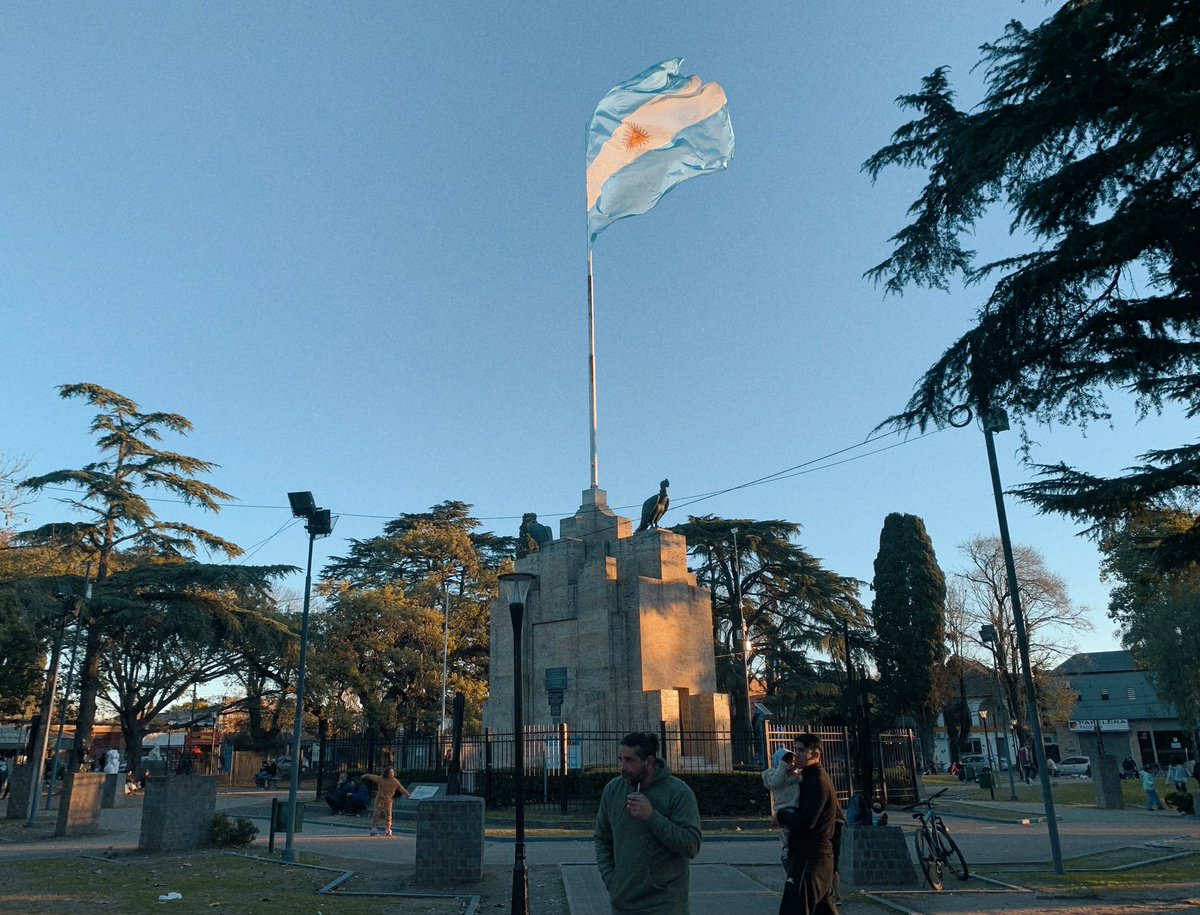 alebrianza tweet picture