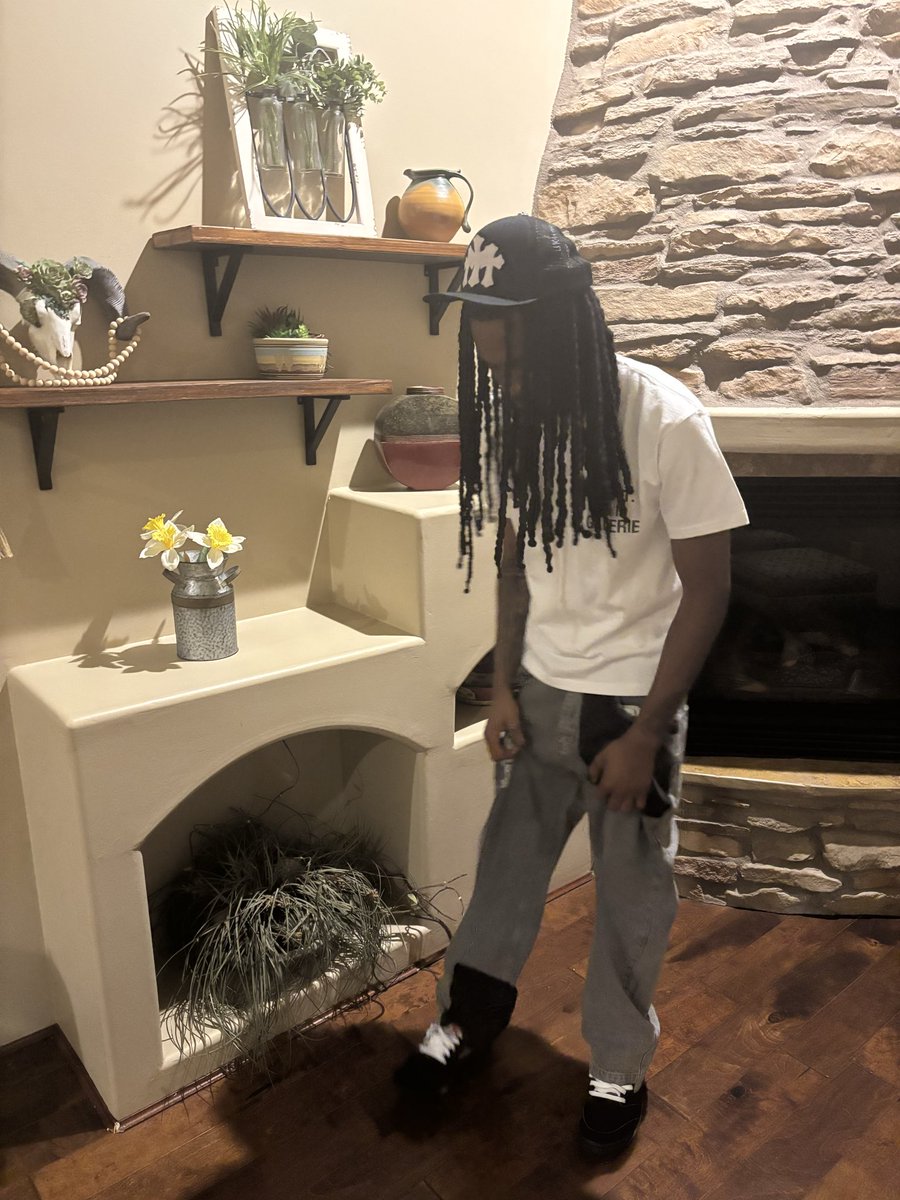 jusdoesit___'s tweet photo. 💩 wasn’t always good I had to wait I stayed 👇🏿fa the come up https://t.co/lfpPZzbFvX