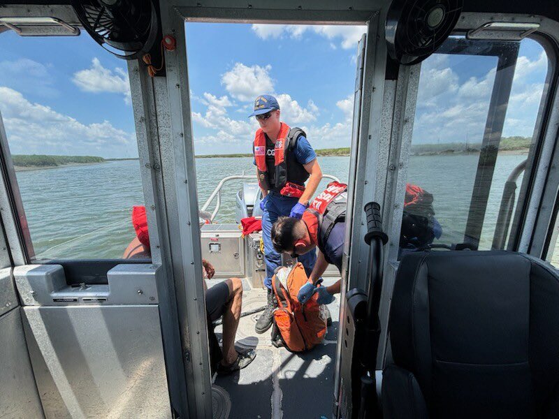 U.S. Coast Guard Southeast tweet media