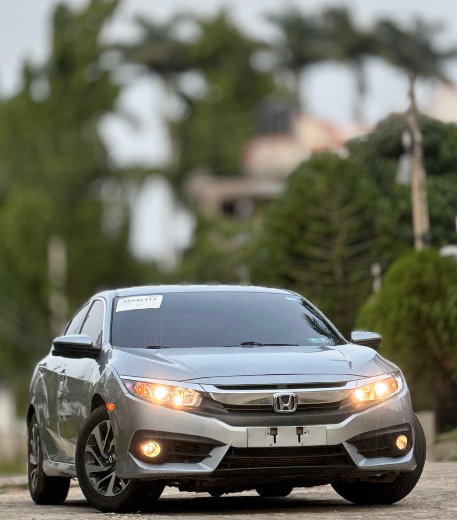 Samadd07's tweet photo. @Carsnationn Foreign used Honda civic 
2016 model
Going for 14m
Location kaduna
☎️ 08106399317 https://t.co/EWPnh9LQd7