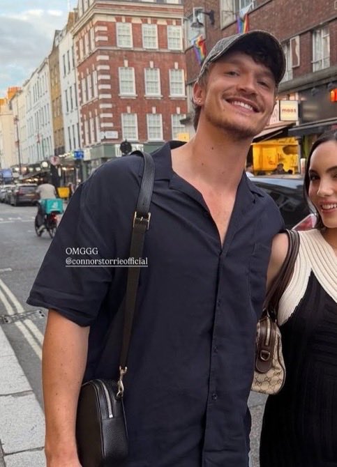 hollanderstern's tweet photo. you’re in nyc for pride as step 50 in your 100 step bisexuality hard launch cruising in the west village earlier that day you texted your situationship about his time in pfw where he risked heatstroke to look like keanu reeves trade and you can’t stop wondering if it was sending subliminal messages to you but you’re too embarrassed to ask so you keep typing and retyping the message until you settle on asking what he’s doing in london right now he sends you a pic in his button up and cross body purse and you’re so overcome with longing you rush to the nearest bathroom and kick out the huddle of gay guys doing coke in the porta potty to quickly change into the matching button up shirt you stuffed in your purse in a haste because it reminded you of him and you realize the universe is sending you a sign