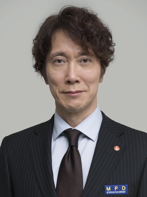 TP330_WPS's tweet photo. 佐々木蔵之介さん『OD2 レインボーブリッジを封鎖せよ！』以来23年ぶりの登場！前回登場時は捜査会議のシーンで２つくらいの台詞で登場してました。あれからずっと警視庁にいたんだね！
#踊る大捜査線NEW
#踊る大捜査線 https://t.co/M7vn05tgrZ