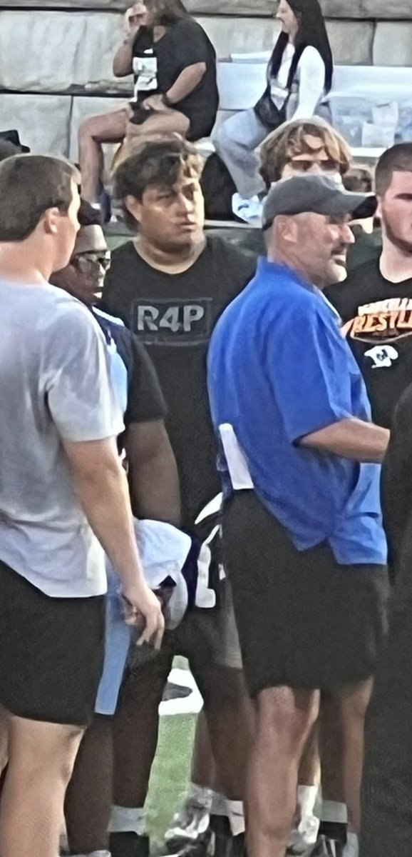 EliChav03974183's tweet photo. Wrapped up my last football camp of the summer at Grand Valley State.
Learned a lot, competed hard, and appreciated meeting @CoachJReardon and getting coached up by @CoachWooster. Time to keep grinding. https://t.co/Gc6ejWeZUC