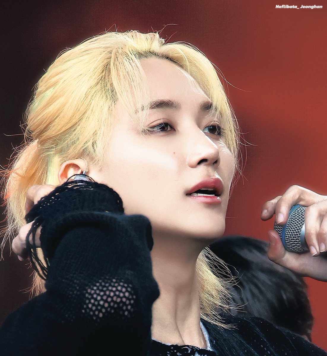 jh1004r's tweet photo. 240628 Glastonbury jeonghan, you will always be engraved in my brain https://t.co/khvQdoTV9p