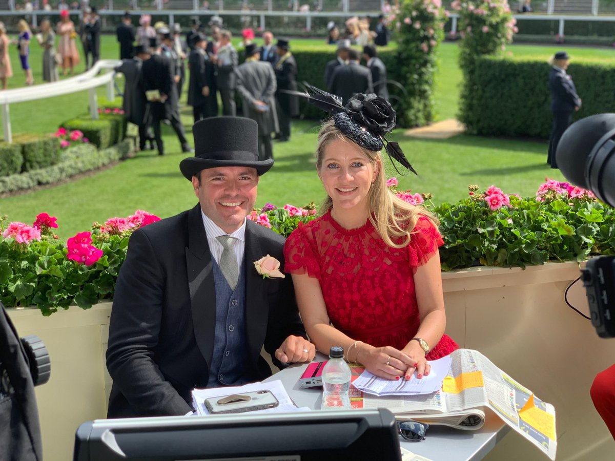 jess_stafford_'s tweet photo. It’s been a joy & privilege to call this a job & I can’t thank @FanDuel_Racing enough for giving me the opportunity to travel the world for them- from Dubai to Australia & California. 
There is so much more I could say but I thought I’d leave it with where it all stated with @ScottFDTV back in 2019 ❤️🥹