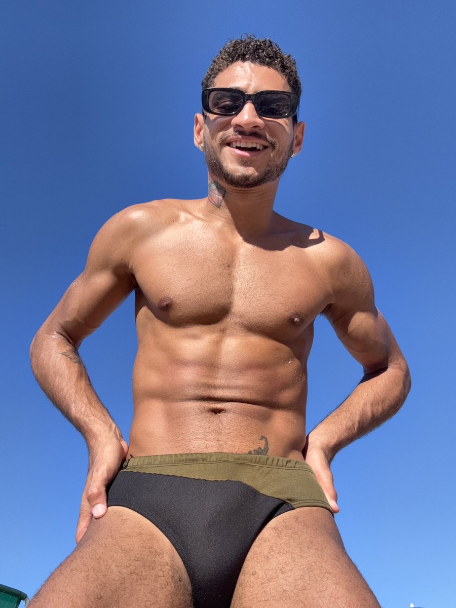 higor_linz's tweet photo. O inverno carioca surpreende ☀️ https://t.co/jOSvjBGZEg