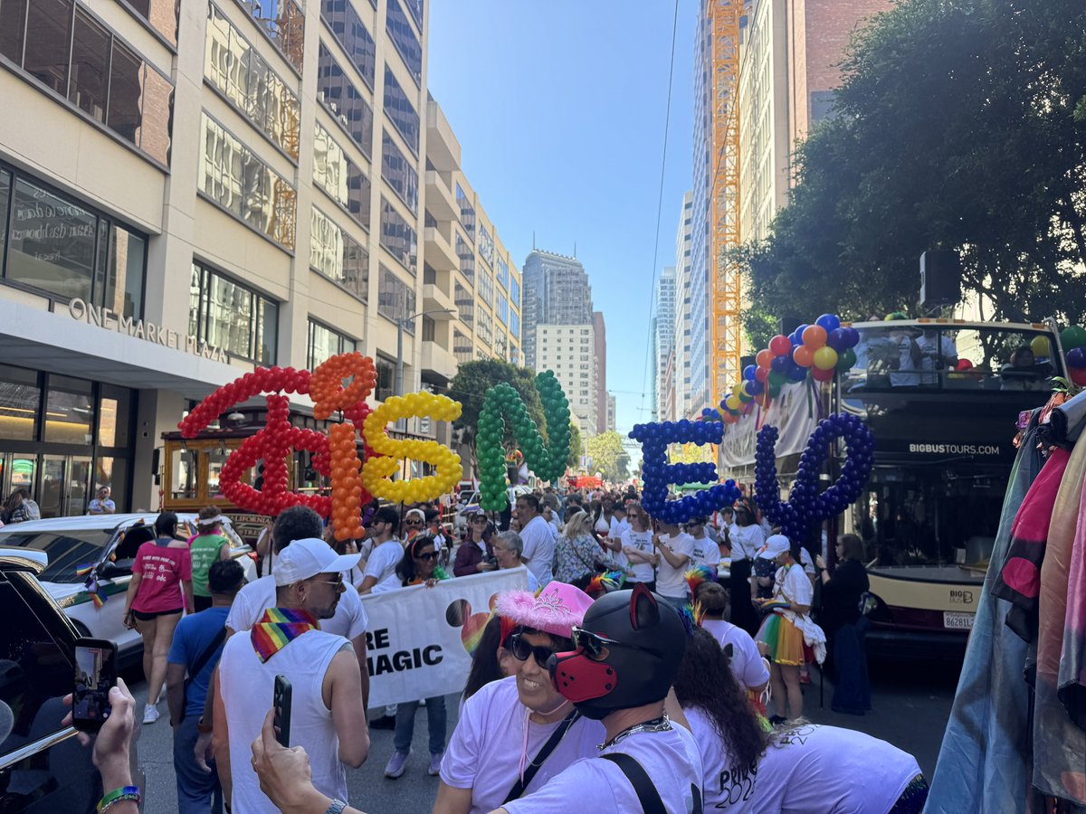 Luis_R's tweet photo. San Francisco Pride 2026 🏳️‍🌈 https://t.co/PYZMszJJTS