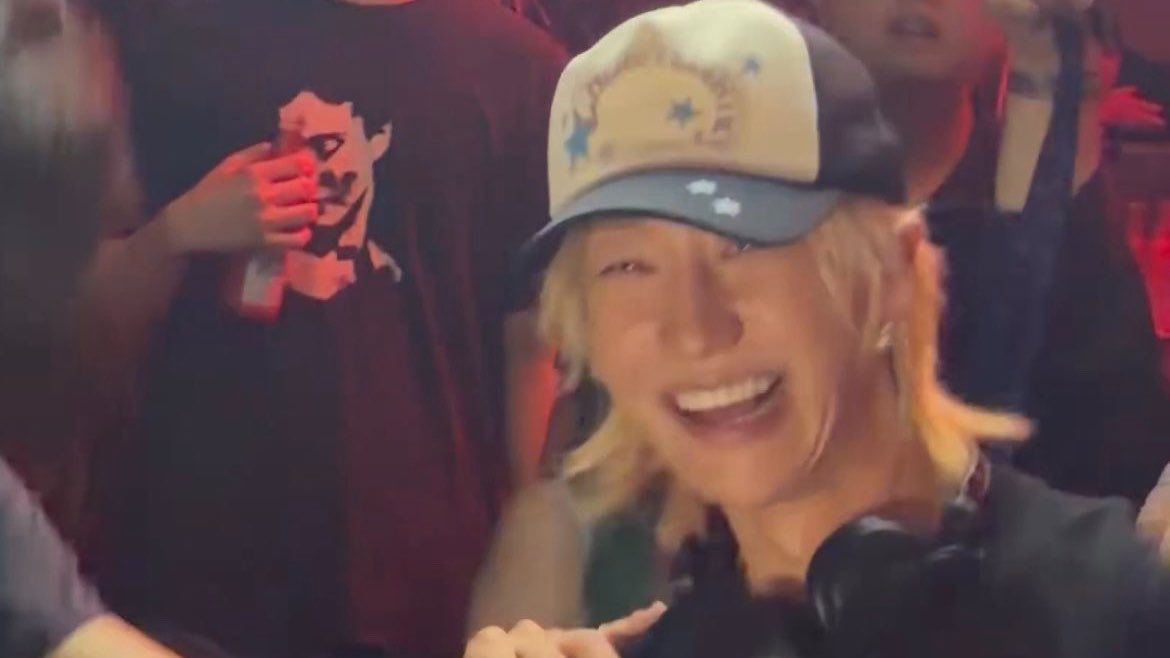 stargyust's tweet photo. the face of someone who’s having fun, enjoys doing their best, and love their job!!! he’s totally crushed it last night 🥰 https://t.co/nmUOmvbHVl