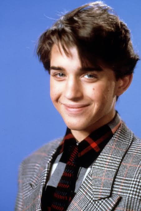 merlinpapin3's tweet photo. On souhaite un Bon Anniversaire à #IlanMitchellSmith qui a 57 ans on peut le voir dans
Une Créature de Rêve
Les Goldberg
Superboy
Identity Crisis
❤️si vous aimez
@FredOL69007 https://t.co/ucsZSGfPpW