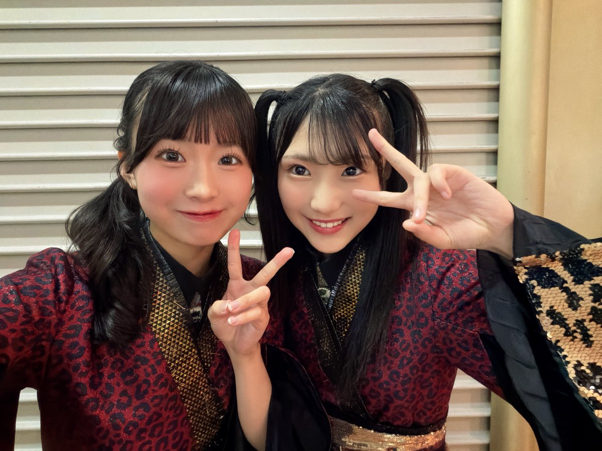 sakamoto_risa48's tweet photo. こんにちは！☀️

18:30~ 青春！ #恋のDesutination公演 
個人的ラストです！

最後まで皆さんと青春楽しみますー💙
よろしくお願いします🎀

昨日で公演一緒に出るの最後だったメンバー達⬇️ https://t.co/pjB9UaqAGJ