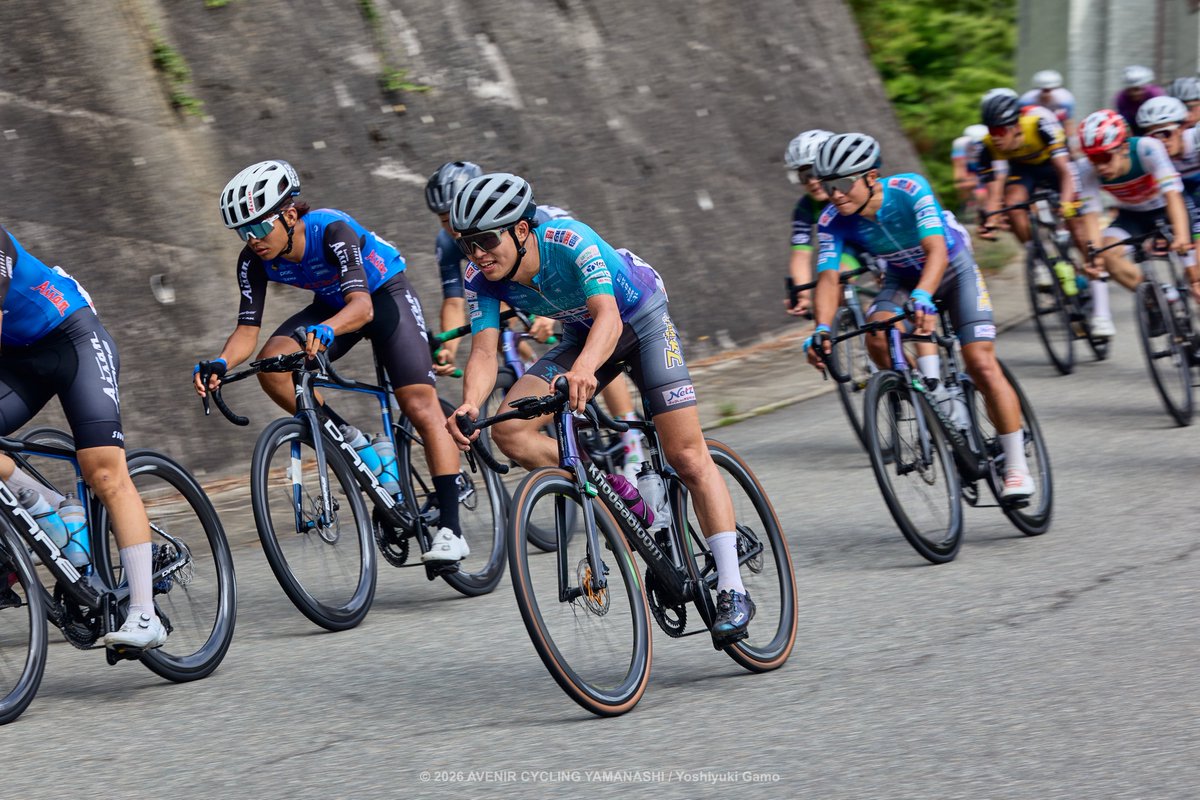 RaitoSuzukiCX's tweet photo. 2026 全日本選手権ロードレースM-E 46位

これまでの人生で1番長く、何もできなかったし今は何かができる実力もないことがはっきりわかったレースだった
来年またここに帰ってくる時は少しでも勝負できるような力をつけてきたい

次のターゲットは自転車を変えて3週間後のMTB全日本！

📸 @yoshig_06 https://t.co/aM80YBYYr7