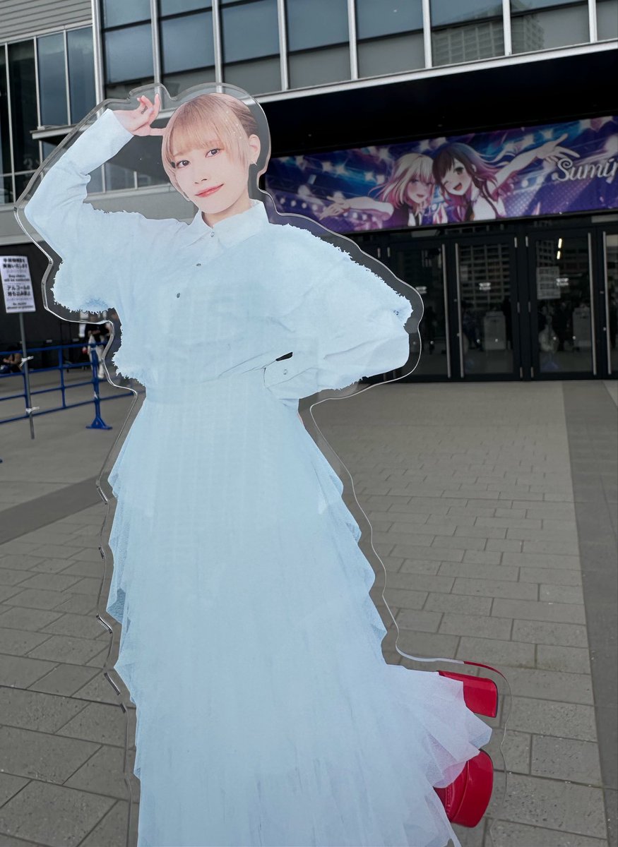 hiro_rl5's tweet photo. 好きなグッズはアクスタとりこぬい！
大きさもちょうど良いから携行してるが
結局ぬい写真になってしまう😆
りこち巾着も大きさが最高で普段から
大活躍してる👍ありがたい🙏
過去アクスタ再販とBIGアクスタの
シリーズ化を熱望‼️😄

#佐々木李子活動10周年記念企画
#りこのトリコ https://t.co/aQUfG2G3pD