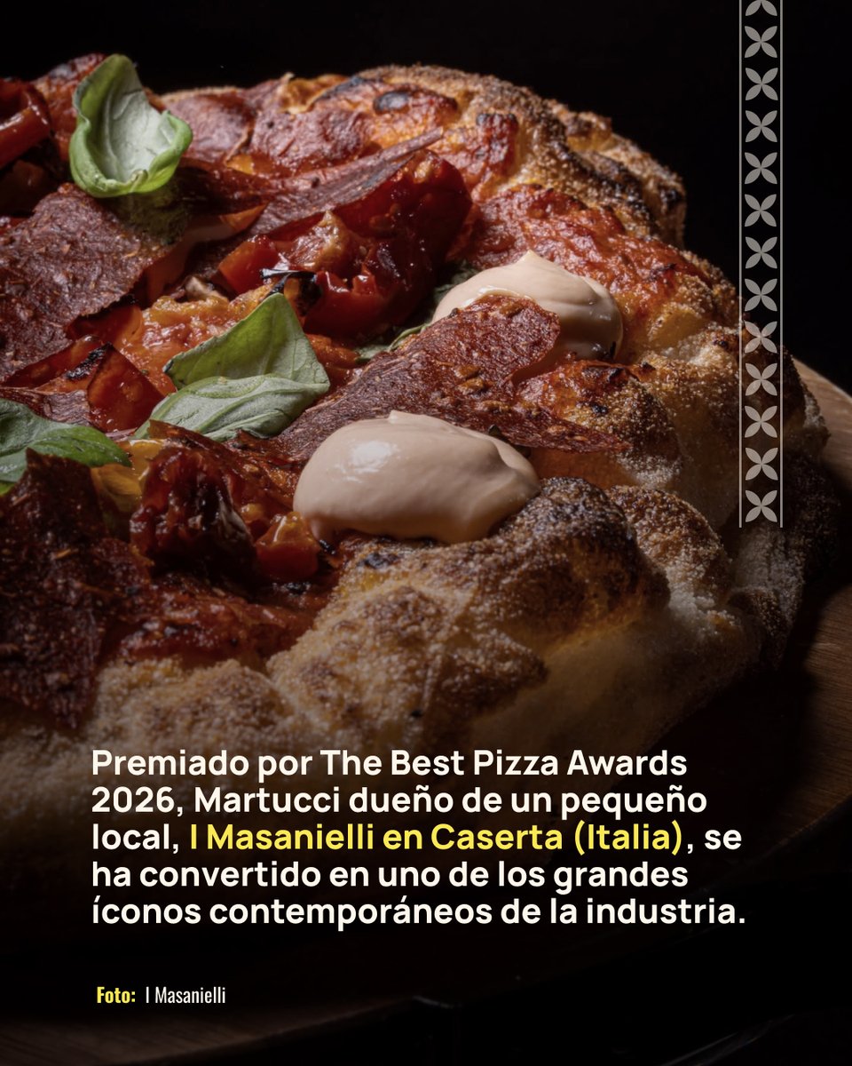 animalgourmet's tweet photo. ¡Lo lleva en la sangre! Francesco Martucci por segundo año consecutivo es nombrado el mejor pizzaiolo (maestro pizzero) del mundo ⭐️🍕, un oficio que entendió desde que tenía tan solo 10 años.
Conoce quién es el hombre premiado por The Best Pizza Awards 2026.
#pizza #pizzaiolo #cocinaitaliana #FrancescoMartucci #AnimalGourmet