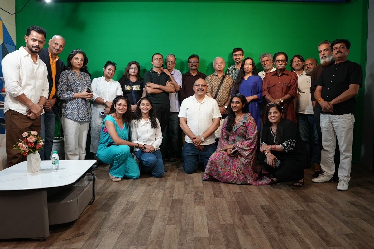 SikkimMedia's tweet photo. Northeast Indian cinema is carving out a distinct identity on the national and global stage, with Sikkim’s acclaimed The Shape of Momo earning special praise during the June chapter of Talk Cinema On The Floor (TCOTF) in New Delhi.

National Award-winning filmmaker and film critic Utpal Borpujari said films from Sikkim, Assam and Manipur are redefining Indian cinema through authentic local stories, cultural richness and universal human emotions. He cited The Shape of Momo, Boong and Not A Hero as shining examples of the region’s creative resurgence.

The event, organised by the New Delhi Film Foundation (NDFF), also celebrated one year of TCOTF with discussions on filmmaking, visual storytelling, the growing Orange Economy and the evolving art of cinematic reel-making.

#Sikkim #TheShapeOfMomo #NortheastCinema #IndianCinema #TCOTF #NDFF #Delhi #FilmNews