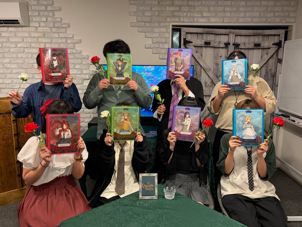 nag_0109's tweet photo. マーダーミステリー「白いウサギは歌わない」

🩵
アリス/くれんさん
マチルダ/スイさん

❤️
クイーン/てぃーぬさん
ハート/留守番さん

💜
アブー/なぐ
チェシャ/すざくさん

💚
ヘイヤー/ちゃまさん
ハッター/ハースさん

昨日のやつ〜めっちゃ良かった楽しかった！！
すごく好みの作品すぎました！ https://t.co/WuQ54vMj80