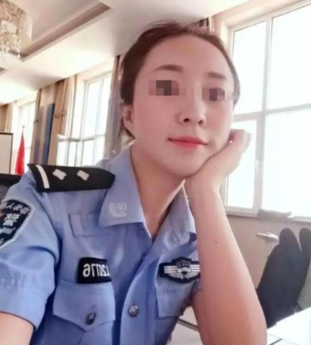 sexla's tweet photo. 女辅警许艳，回族，因发声性关系敲诈7名已婚公职人员背叛7年出狱。
被敲诈人员包括：县公安局副局长、2 名派出所所长、分局领导，卫生院副院长、妇幼医院工会主席，乡镇小学校长。
敲诈手段：主动通过微信、工作往来搭识已婚公职人员，发展不正当关系，事后编造怀孕、流产、家人要上门闹事等理由索要钱财。
敲诈金额：合计索财372.6 万元，数额特别巨大。
许艳6.18出狱发微信，称她敲诈的公职人员有的被提拔，有的仅被免职