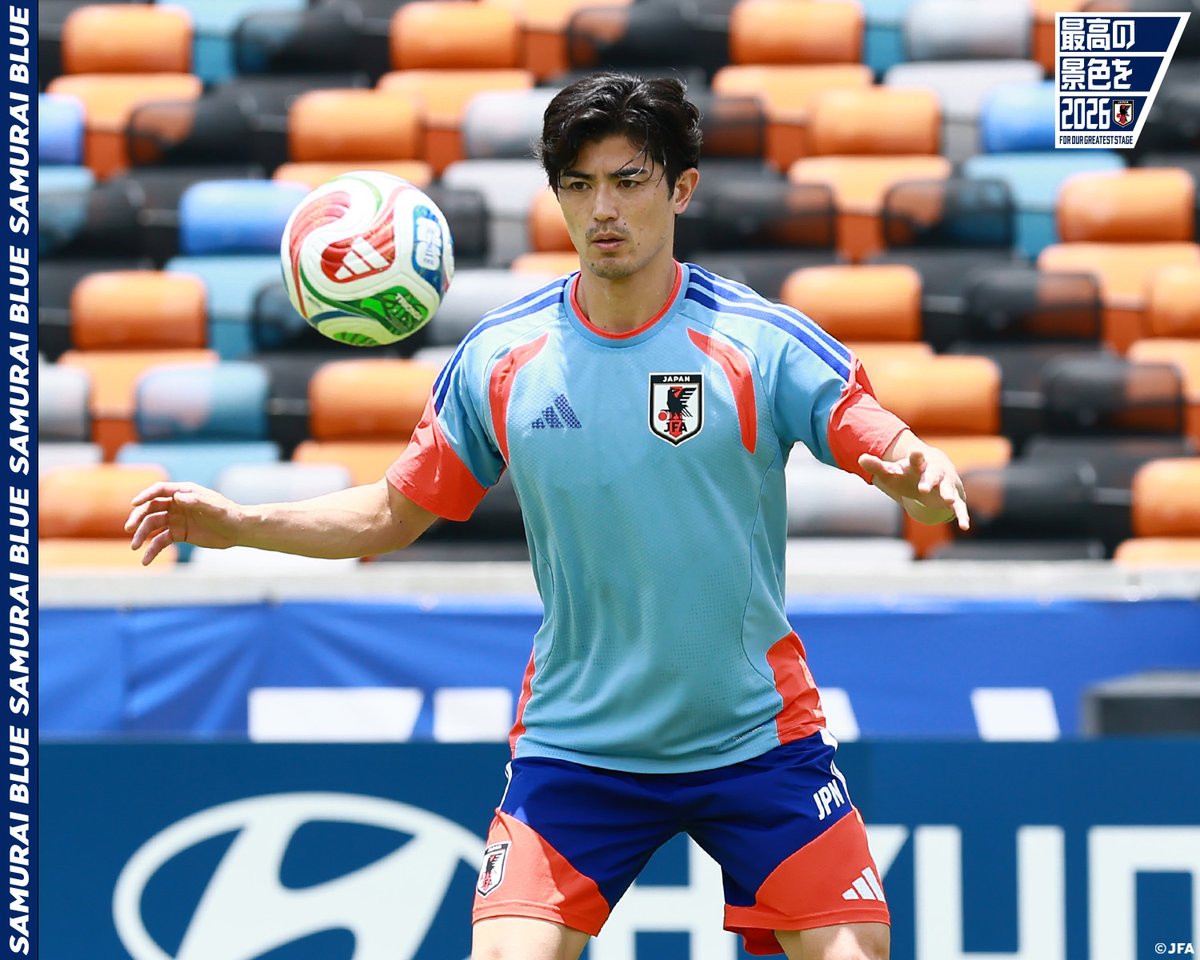 jfa_samuraiblue's tweet photo. ブラジル戦に向け最終調整⚽

渡辺剛｜早川友基｜鈴木彩艶｜谷口彰悟

@FIFAWorldCup
#最高の景色を #サッカー日本代表 https://t.co/RtJxZTBN4N