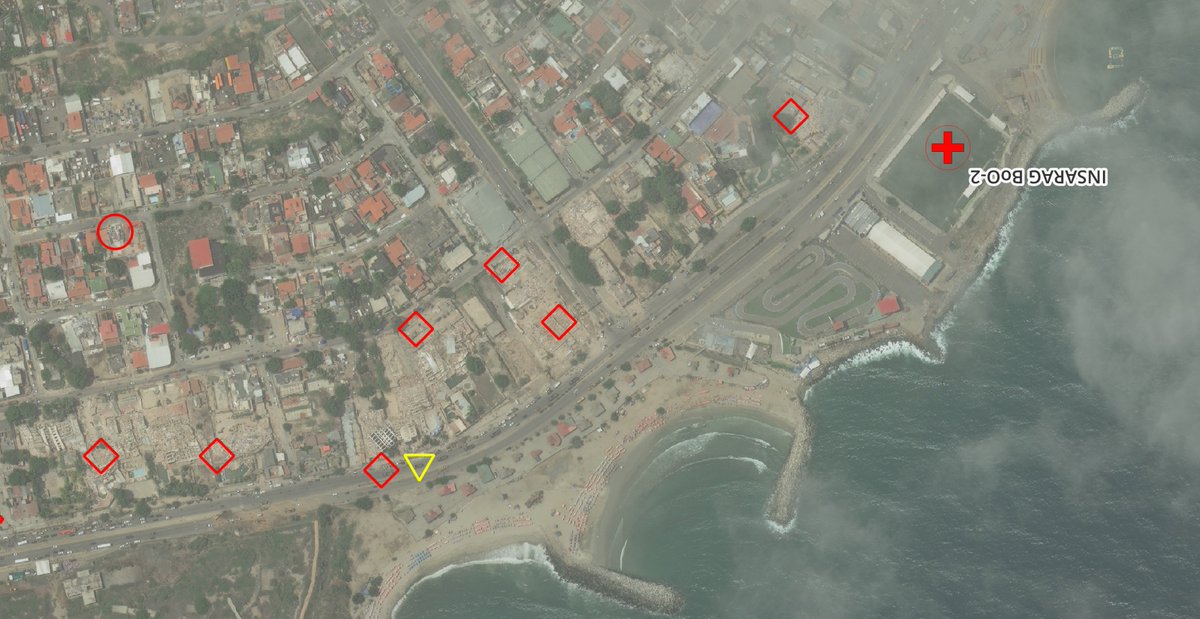 DanGamboaB's tweet photo. De las cosas más fuertes del Terremoto de La Guaira es que muchos de los edificios que sobrevivieron al deslave de la Tragedia de Vargas de 1999 no sobrevivieron a los dos terremotos. 

Aquí hice la correlación satelital con una foto del deslave. https://t.co/iVsYoeTnNX