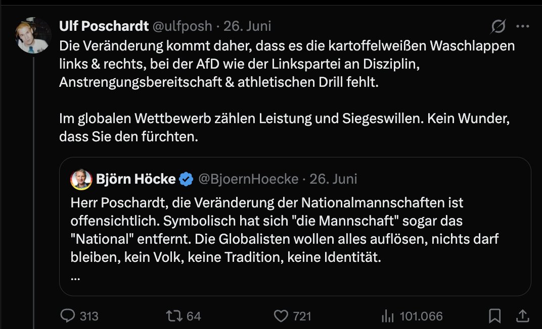 jannibal_'s tweet photo. Ich finde die Entfremdung von der deutschen Nationalmannschaft, die in der Wahrnehmung vieler Fans zunehmend migrantisch-fremd wirkt, nicht nur nachvollziehbar, sondern Ausdruck eines tieferen generationalen Unbehagens, das zahlreiche Wähler bewegt. Ich finde zudem, dass diesem diffusen Unbehagen, wonach sich die Repräsentation von Ländern auf Fußball-Ebene inzwischen falsch und fremd anfühlt, gerade als Journalist Rechnung tragen sollte, ohne Rassismus-Keule oder Vorwurf der Kleingeistigkeit, sondern mit Ernsthaftigkeit; gerade dann, wenn man vorgibt, ein Ohr auf der Straße zu haben und nah an den Menschen zu sein, lieber @ulfposh.

Aus meiner Sicht richtet sich die Ablehnung nicht gegen einzelne Spieler wie *den Tah* oder *den Musiala* (in diesem Sinne ähnelt die Diskussion auch der um Stadtbilder und Parks), sondern gegen eine Entwicklung, die sich die meisten Menschen nicht ausgesucht haben und die sich nun in zunehmend »bunten« Nationalmannschaften manifestiert. Viele sehen darin einen Verlust von Heimat, eine Entfremdung vom Gewohnten, Argwohn gegenüber Globalisierung und Zeitgeist sowie eine Schrumpfung identitärer Identifikationsflächen.

Deshalb der Versuch, die Debatte jenseits von »Hautfarbenrassismus« und »Colorblindness« etwas zu versachlichen:

•⁠ ⁠Es ist aus meiner Perspektive geradezu lächerlich, skandalisieren zu wollen, dass sich Fans (ebenso wie Sportler) entlang ethnischer-identitärer Kriterien orientieren, weil sie weltweit das normalste der Welt sind.
•⁠ Anders gesagt: ⁠Es ist peak Realitätsverleugnung zu verneinen, dass Menschen mit Sportlern derselben Hautfarbe, Ethnizität, Sprache und Religion mehr Schnittmengen haben als mit Repräsentanten, die andere Hautfarbe, Ethnie und Religion mitbringen. Das ist für mich das verlogenste Argument von Ulf Poschardt. Als jemand, der 17 Jahre meines Lebens Basketball gespielt hat, mitunter auf Leistungsniveau, kann ich selbstbewusst sagen: Jeder schwarze Jugendliche in diesem Land identifiziert sich mehr mit Michael Jordan, LeBron James, Anthony Edwards, Dwyane Wade und Shaquille O'Neal als mit weißen Ballern wie Dirk Nowitzki, Luka Dončić und Nikola Jokić; man kann das auch ausweiten auf Usain Bolt oder Neymar jr. in anderen Sportarten; jeder türkische Nachwuchssportler hat mehr mit Arda Turan, Hakan Çalhanoğlu, Alperen Şengün, Hidayet Türkoğlu oder Hakan Şükür gemein als mit deutschen Sportlern, obzwar er in Deutschland geboren wurde; jeder tschetschenische Ringer sieht zu seinen tschetschenischen MMA-Vorbildern wie Chimaev oder Nurmagomedov auf; jeder Pole identifiziert sich first and foremost mit Robert Lewandkowski und Marcin Gortat, und so weiter und so fort. Wenn der deutsche Fußballfan aber äußert, dass er sich dem einheimisch-ethnisch-weißen biodeutschen Fußballer, der Schulze, Brehme und Friedrich heißt, näher fühlt als dem schwarzen Eingebürgerten, ringen alle Alarmglocken, weil aus seiner Identität ein Rassismus und eine Hautfarbenablehnung konstruiert wird.
•⁠ Vor der WM in Katar 2022 machte die Reportage von Philipp Awounou »Einigkeit und Recht und Vielfalt« Schlagzeilen, weil im Zuge dieser 21 Prozent der Deutschen angaben, dass sie sich mehr weiße Spieler in der Nationalelf wünschen. Die Empörung war riesig, Kimmich und Nagelsmann reagierten. Ich habe die Aufregung nie verstanden. Inzwischen dürfte die Zahl eher 30 bis 35 Prozent betreffen. Und ich frage mich: Was erwarten die Menschen? Dass die deutschen Fußballfans, oft mit Auswärtsfahrten, Bierdusche und Vereinshymne sozialisiert, keine Entfremdung empfinden angesichts der Tatsache, dass in den letzten 50 Jahren demografisch Realitäten geschaffen worden sind, die buchstäblich beispiellos sind und ein Gesellschaftsexperiment darstellen? Die meisten von ihnen sind mit Müller und Matthäus sozialisiert worden, und jetzt will man ihnen verübeln (und sie zu Rassisten machen), wenn sie sich nicht mehr ganz so repräsentiert fühlen angesichts von Rüdiger, Özil und einer ganzen Generation nicht-ethnisch-Deutscher? Das ist abgehoben bis zum get-no. Der gleiche Awounou sagt in der jüngsten ARD-Reportage vor der WM übrigens, dass in seinem Kinderzimmer nur Poster von schwarzen Athleten hingen (was, wie gesagt, völlig nachvollziehbar ist).
•⁠ ⁠Die französische Mannschaft hat fünf ethnische Franzosen im Team, die englische neun Engländer, die niederländische elf Niederländer, die deutsche Mannschaft zwölf, die belgische 13 Belgier. Diese Entwicklungen mögen erstmal harmlos im Sinne von multiethnischen Mannschaften wirken – und sind ebenso in geringerem Ausmaß auf Österreich, Schweiz, Schweden oder Norwegen zu übertragen. Sie werden sich aber verstärken, wenn man einen Blick auf die Nachwuchsteams und Nachwuchsleistungszentren richtet. Es ist abzusehen, dass die deutsche Nationalmannschaft der Zukunft 20 bis 22 von 26 Kickern haben wird, die nicht-weiß sind und/oder aus einem muslimischen Kontext entstammen. Die Nationalmannschaften europäischer Staaten werden zunehmend von Spielern mit Zuwanderungsgeschichte geprägt, während die einheimische Bevölkerung eine immer kleinere Rolle spielt. Diese Entwicklung ist keine klandestine Verschwörungstheorie, sondern demografische Realität.
•⁠ Dem stehen Mannschaften wie Argentinien, Japan, Bosnien, Kroatien, Polen oder Senegal gegenüber, die ethnisch und kulturell deutlich repräsentativer für ihre Länder sind. Ich behaupte: Diese Länder repräsentieren auch den durchschnittlichen Fan, der in fast allen Fällen bio-einheimisch (und gar-nicht-mal-so-politisch ist), deutlich mehr als die Retortentruppen von multikulturellen Ländern.
•⁠ Ich verachte keine Menschen anderer Herkunft. Gerade deshalb wünsche ich mir, dass die identitäre Eigenständigkeit der Völker dieser Welt erhalten bleibt. Es macht den Reiz einer Weltmeisterschaft aus, wenn Koreaner auf Senegalesen treffen, Schotten auf Argentinier oder Spanier auf Iraner. Wenn Nationalmannschaften jedoch austauschbar werden, weil sie nur noch ein Abbild grenzenloser Globalisierung sind, in der man die jeweilige Eigenart der Völker nicht mehr erkennen kann, verliert der Wettbewerb an Faszination. Diese Entwicklung ist leider sehr wohl in den Multikulti-Staaten des Westens beobachtbar. Gerade als weltoffener Mensch sollte man aber, so meine ich doch, die Eigenständigkeit von Völkern schätzen, statt sie in einem kulturellen Einheitsbrei auflösen zu wollen, und das gilt auch für die Deutschen, wo man es gut finden sollte, dass dort Bayern, Schwaben, Hanseaten, Sachsen und Westfalen kicken, die in den Wettbewerb mit anderen Ländern treffen, wie für jedes andere Land der Welt auch. Das heißt für mich auch *nicht*, dass in diese Mannschaften nicht auch punktuell andere Ethnien und Eingebürgerte vertreten sein können, aber dass ich das mit einem viel stärkeren Bekenntnis zu unserem Land und einer demografischen Grundrealität in Einklang bringen möchte.
•⁠ Die zunehmende Diversität der Nationalmannschaften ist der sportliche Spiegel einer fatalen Zuwanderungs- und Einbürgerungspolitik, die Zuwanderern viel zu schnell die Möglichkeit eröffnet, Einheimische zu werden – oft nach fünf Jahren, ohne Kontrolle, mit begrenzten Sprachkenntnissen, ohne nennenswerten Loyalitätsbeweis. Im Spitzensport geht das noch schneller und nicht selten schließen sich Stipendien an. Wenn Politik eine Überfremdungsagenda durchsetzt und der deutsche Pass zur Ramschware verkommt, spiegeln sich diese Entwicklungen auch in den Nationalmannschaften wider. Diese werden zu Legionärstruppen mit einem oft, vorsichtig gesagt, distanzierten Verhältnis zum Land, das sie repräsentieren. Vielmehr sind Nationalmannschaften dann Schaubühnen und Aussteliungsflächen, die der eigenen Karriere und Geldinteressen nützlich sind, nicht aber bedeuten, dass man das Land, dessen Farben man trägt, wirklich liebt. Das wünsche ich mir aber. Hier sollten insbesondere (echte) Linke hellhörig werden, denn der moderne Fußball mit seinen immer fremderen Legionärstruppen ist ein Versagen des Liberalismus mit absurden Geldinteressen, und wenn man die Entwicklungen als reinen »Hautfarbenrassismus« abtun will, dann verachtet man halt in vielen Fällen den kleinen Mann, den man vorgibt, zu repräsentieren.
•⁠ Das Versprechen, dass zugewanderte Menschen sich mit dem Land und seinen Werten identifizieren, wurde in vielen Fällen nicht eingelöst. Beispiele wie Antonio Rüdigers Reaktionen auf die Köpfung von Samuel Paty, Mesut Özils Nähe zu Erdoğan, Karim Benzemas Fotos mit Muslimbruderschaftsimanen oder die anti-französischen Äußerungen mancher französischer Spieler mit maghrebinischen und afrikanischen Wurzeln zeigen, dass die Staatsbürgerschaft für nicht wenige vor allem ein Prestigefaktor bleibt, ohne wirklich Identifikation zu bedeuten. Das gilt nicht für alle, aber für zu viele, sodass man sehr wohl Zweifel an einer aufrichtigen Repräsentation vieler Repräsentanten geltend machen kann, nein: geltend machen muss.

Und damit abschließend: Ich finde diesen farbenblinden Liberalismus-Take, wonach jede Nation alles sein könne, was sie per Selbstdefinition zu Nationalteams macht, relativ unsäglich. Darin zeigt sich nicht nur ein bewusstes Missverstehen von Unbehagen der Menschen hierzulande, sondern auch eine gerade groteske Bejahung des Zeitgeists und Liberalismus, die unsere Länder, Kontinente und Zivilisationen immer willkürlicher macht. In jedem Fall ist die jetzt sichtbare Verachtung gegenüber jedweden Versuch der Argumentation, dass sich im globalisierten Fußball eine Entwicklung zeigt, die unsere Länder nicht verbessert, sondern ihrer Leitkultur und ethnischen Grundmasse beraubt (das schreib ich als ethnischer Pole), eine …Bankrotterklärung.