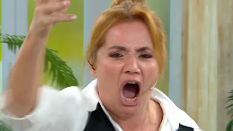 LicMacoco's tweet photo. Mientras tanto... https://t.co/Sanuqru1nT