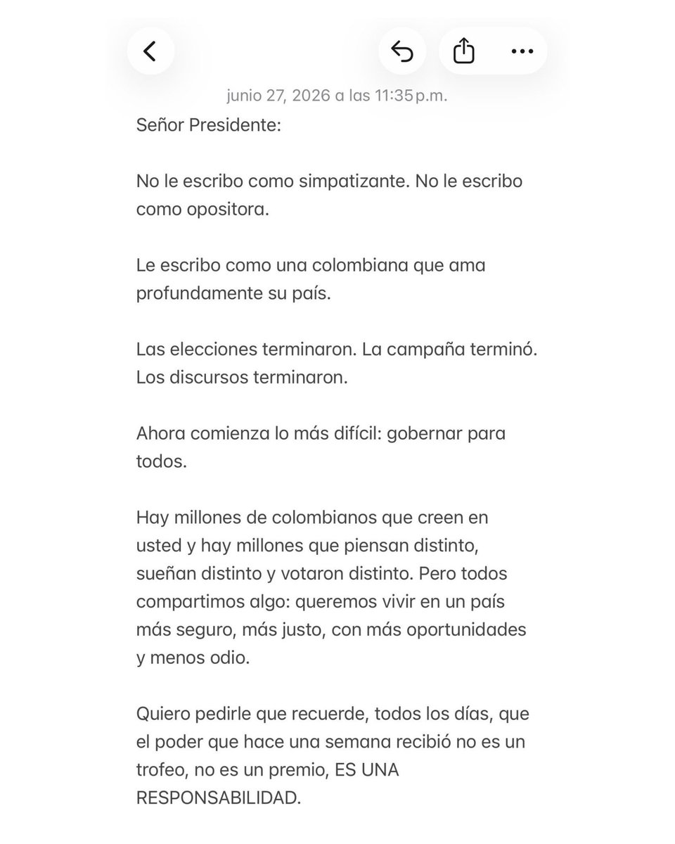 EnterateCali's tweet photo. La cantante colombiana Karol G compartió a través de su cuenta de X un mensaje dirigido al nuevo presidente de la República, Abelardo De La Espriella. En la publicación aseguró que escribía como una ciudadana preocupada por el futuro del país y no desde una postura política.

En el texto expresó que, tras las elecciones, comienza el reto de gobernar para todos los colombianos. Además, hizo un llamado a escuchar tanto a quienes respaldaron al nuevo mandatario como a quienes no lo hicieron.

Karol G también señaló la importancia de priorizar la seguridad, la educación, las oportunidades y la unidad nacional. Finalmente, manifestó su deseo de que, al concluir el mandato, los colombianos puedan reconocer una gestión enfocada en el bienestar del país.