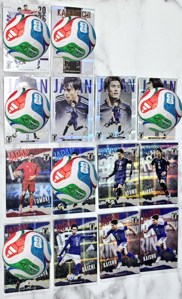 69_PaPi_69's tweet photo. 『ツインウエハース サッカー日本代表ver.2026』
交換希望です
先着順ではありません
郵送交換は複数枚でお願い致します

R譲：三笘.小川
R求：中村.南野

N譲：早川.瀬古.関根.鎌田.佐野.三笘
N求：中村.南野

#ツインウエハースサッカー日本代表
#日本代表 https://t.co/GvseArTrbB