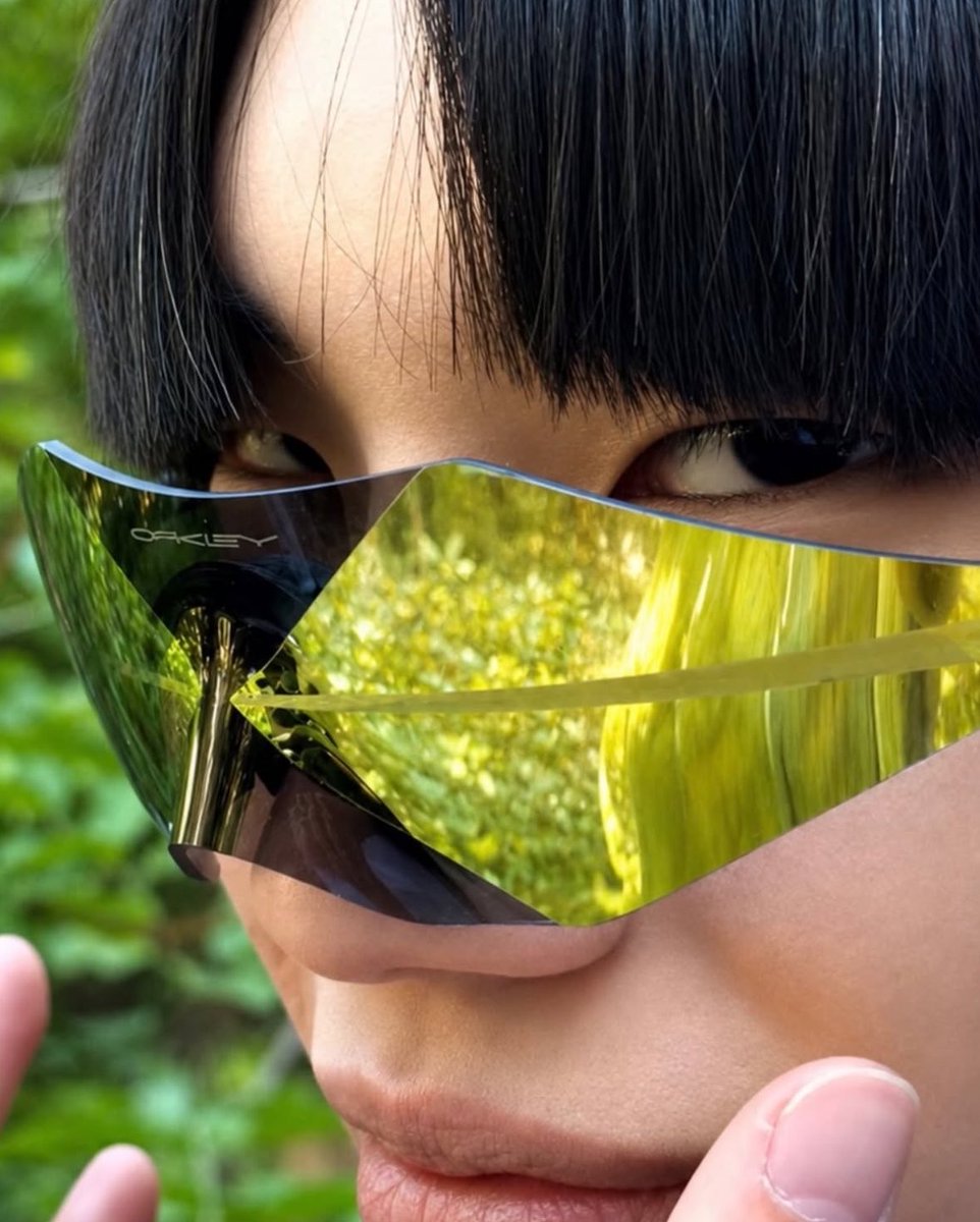 Shtreetwear's tweet photo. Oakley x Kiko Kostadinov (2026) https://t.co/LTlNg9MZbH