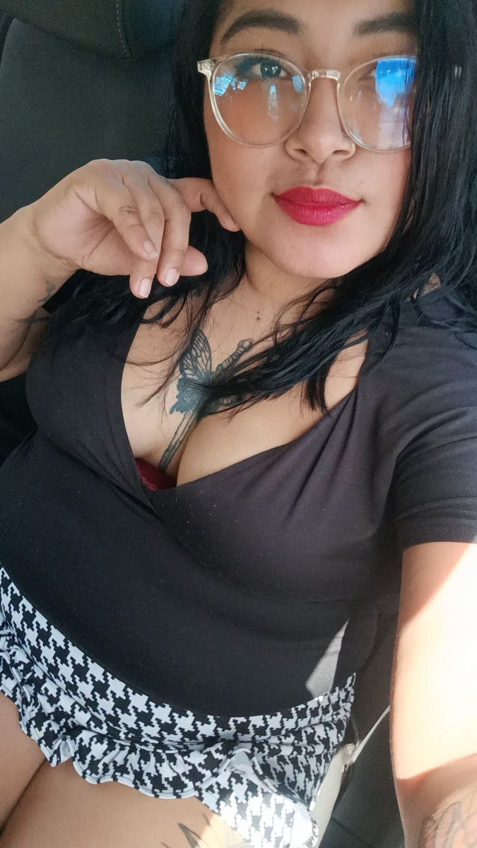 Hola_SoyYochi's tweet photo. Algún #single disponible en #Cancún? Con permiso de mi esposo, tengo la noche libre.
#swingersméxico #swcancun #Cornudo https://t.co/TqfoRjfnn0
