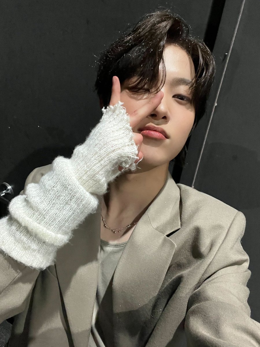 manifestojeruk's tweet photo. #LINKED_ABIM 🌱 • (26/06/29) 

😉 https://t.co/hbgypReWcj