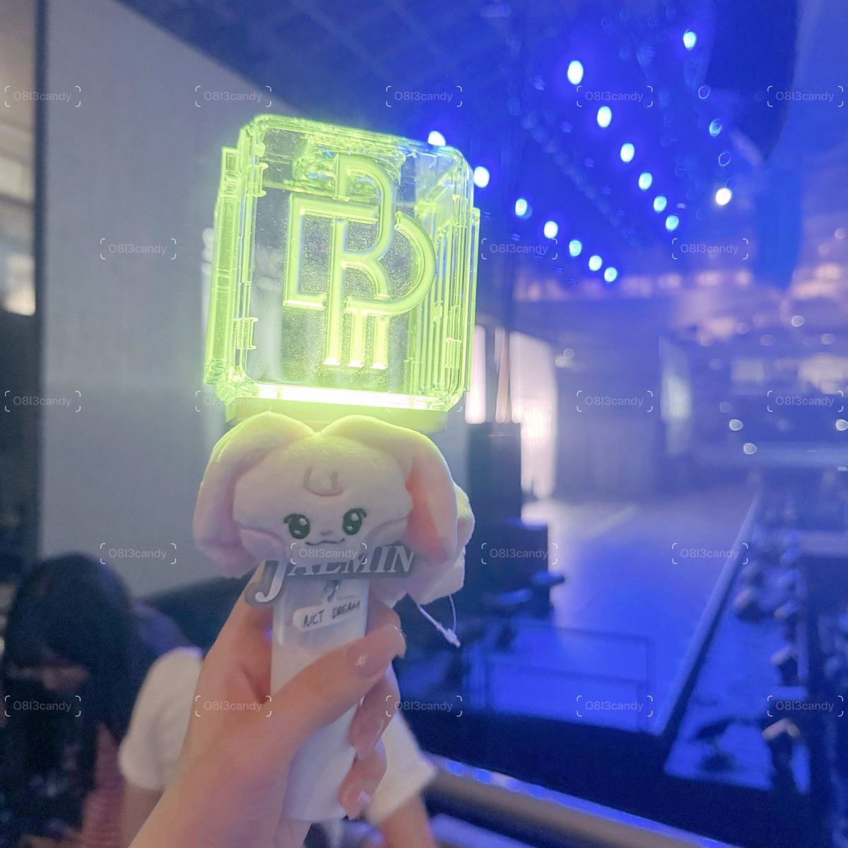 O8I3candy's tweet photo. 日本公演も楽しかった🥹💘ジェミン大好き😻NCT JNJM大好き😻東京体育館はアリーナ前列入れないならメンステ付近のスタンド一択だなと思った🙂‍↕️ https://t.co/tlNYOjciFr